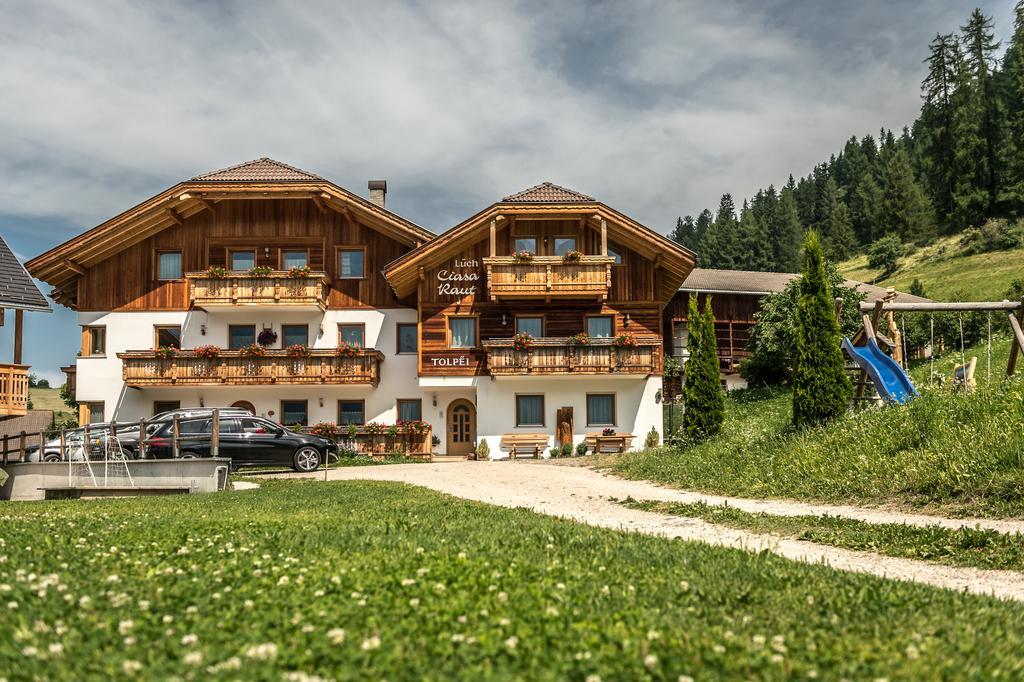 Ciasa Raut Apartman La Valle Kültér fotó