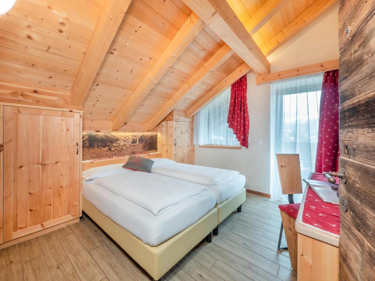 Ciasa Raut Apartman La Valle Kültér fotó